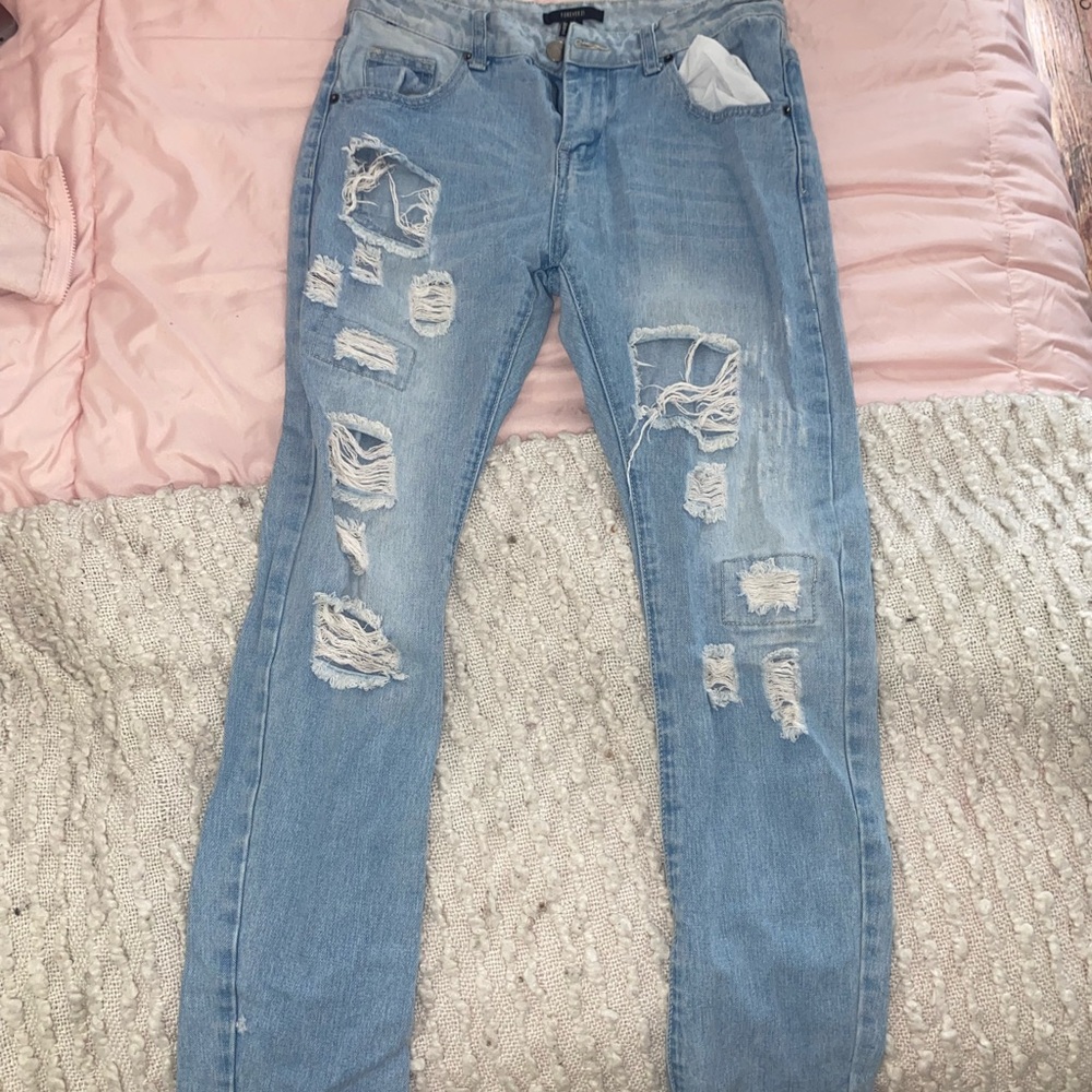 medium distressed jeans